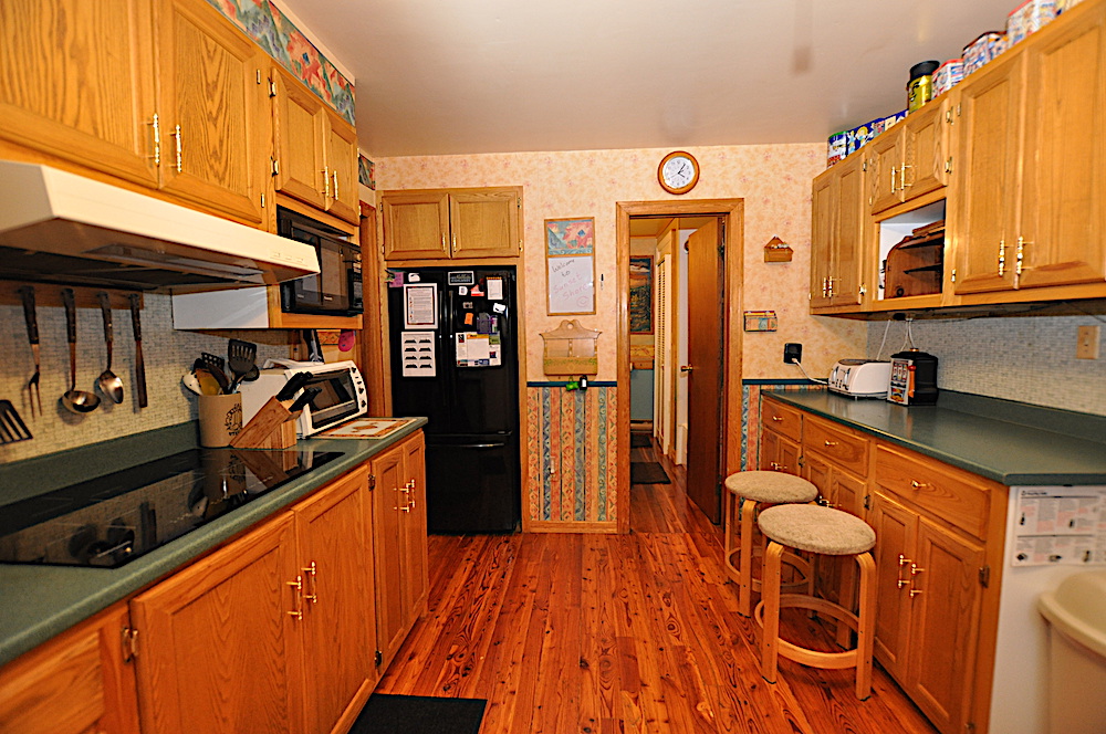 Wilbermere Lake Sunset Shore - Kitchen-view 2