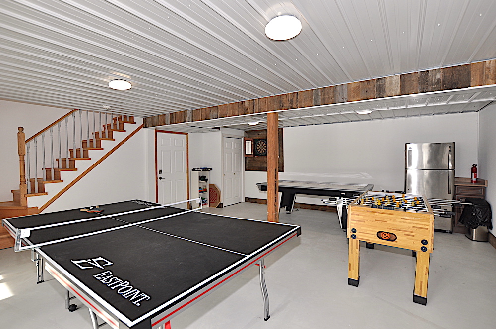 Brady Lake - White Pine Shore - Lower level games room