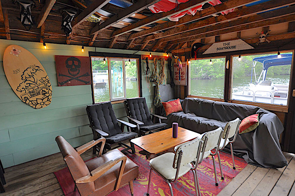 Crystal Lake Pirates Cove - Boathouse seating