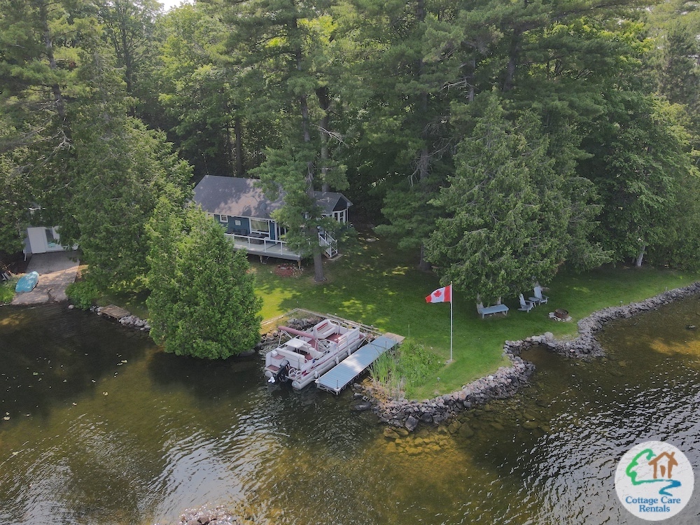 Lower Buckhorn Lake Rainbow Bay - Aerial of Cottage and Lakefront