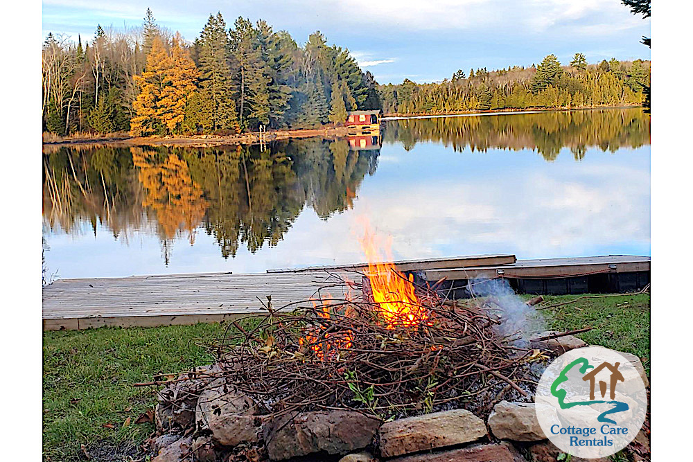 16 Gooderham Lake The Gattaway - Fire Pit in the Fall