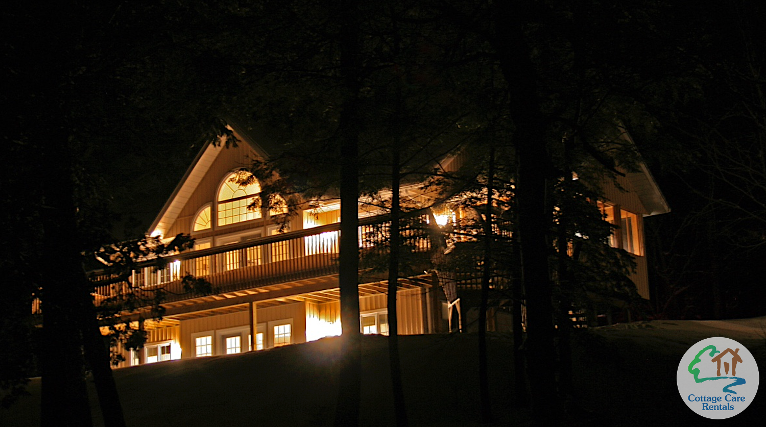 Maple Lake - Cottage at night