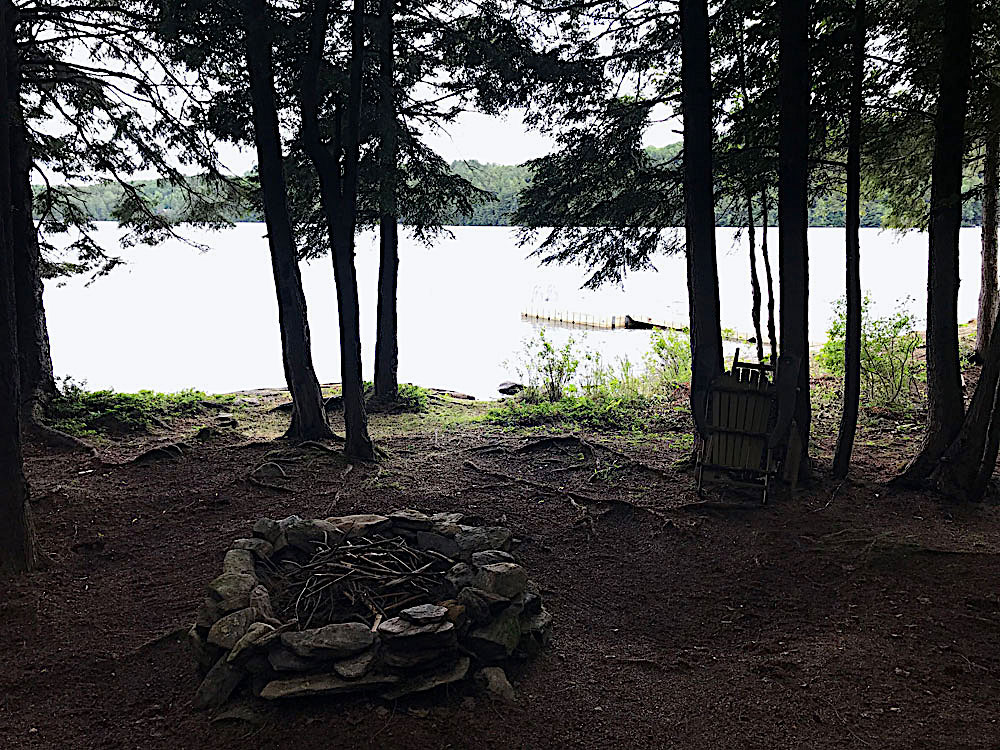 Kennisis Lake Belles Retreat - View from fire pit to dock